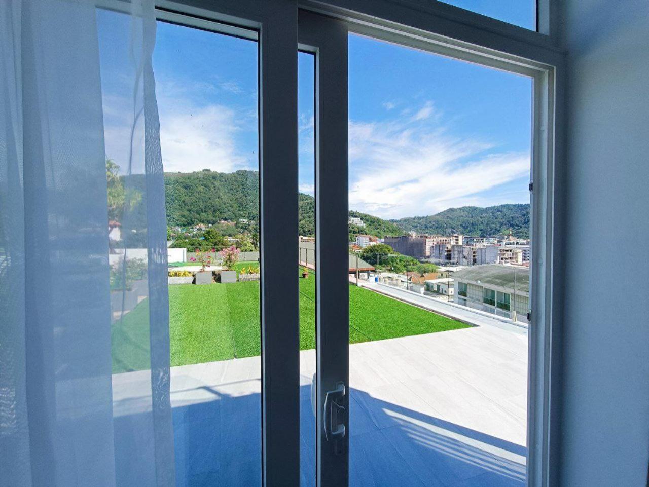 Smart Conzept 2Bdr Apartment หาดกะตะ ภายนอก รูปภาพ